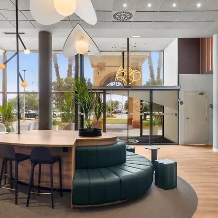 B&B Hotel Alicante Hotell