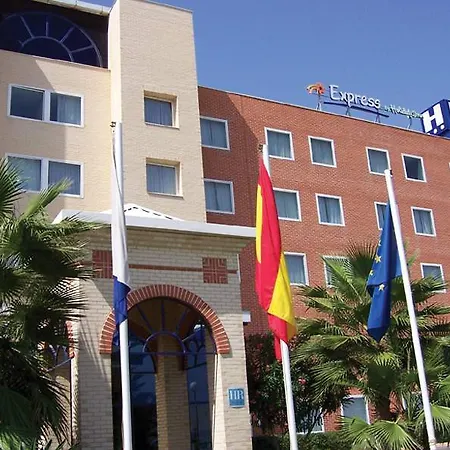B&B Hotel Alicante מלון 3*